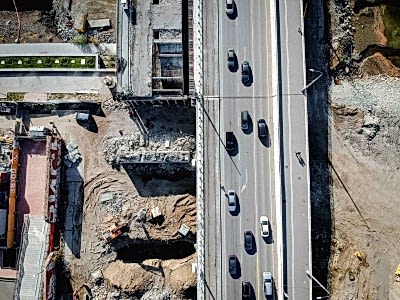 Аэрофотосъемка реконструкции Макаровского моста в Алматы. Фотограф Евгений Евин 3