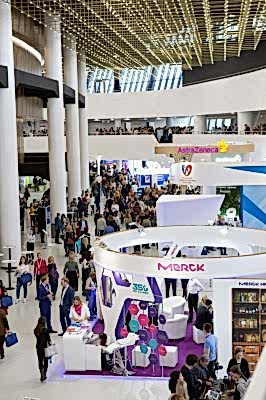 Интерьер Экспо Алматы во время кардиологического конгресса 2019