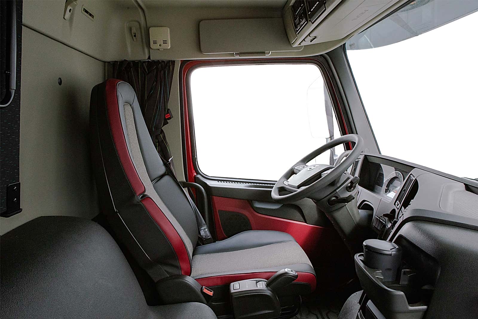 Рекламная фотосъемка для Volvo Trucks Фотограф Евгений Евин 